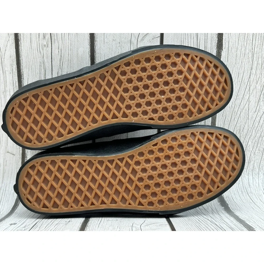 Vans Doheny Triple Black Skate‎ Shoes Youth Size 11YT VN0A3MWA186 New